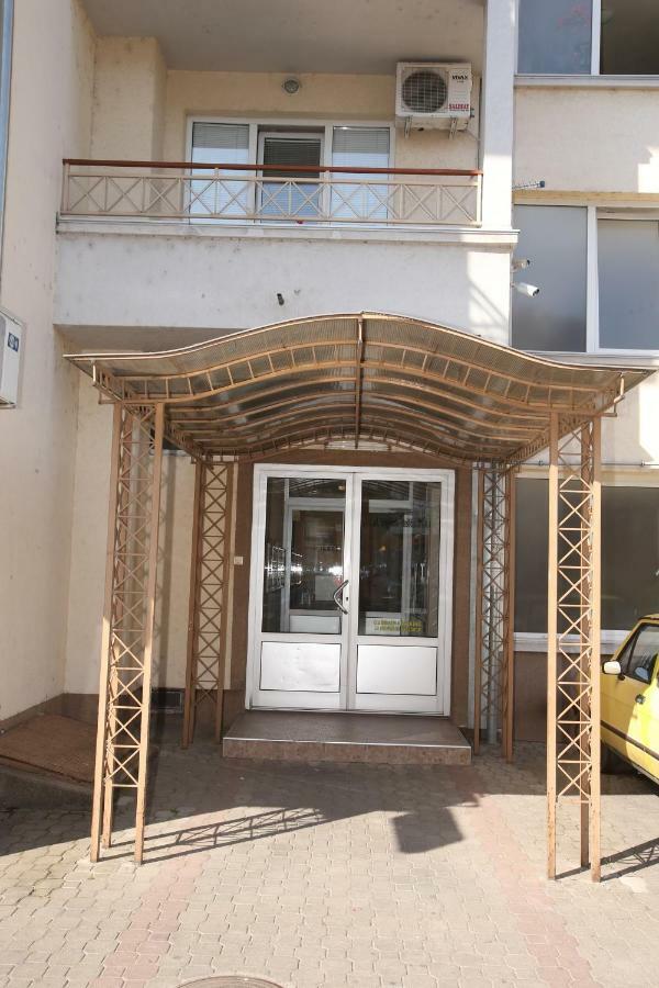 Fast Sleep & Go 2 Apartment Paracin Exterior photo